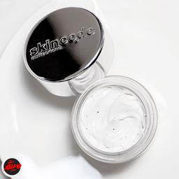 خرید کرم روز اسکین کد