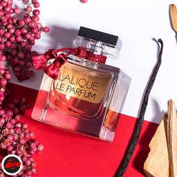 ادکلن لالیک له پرفیوم زنانه اصلی